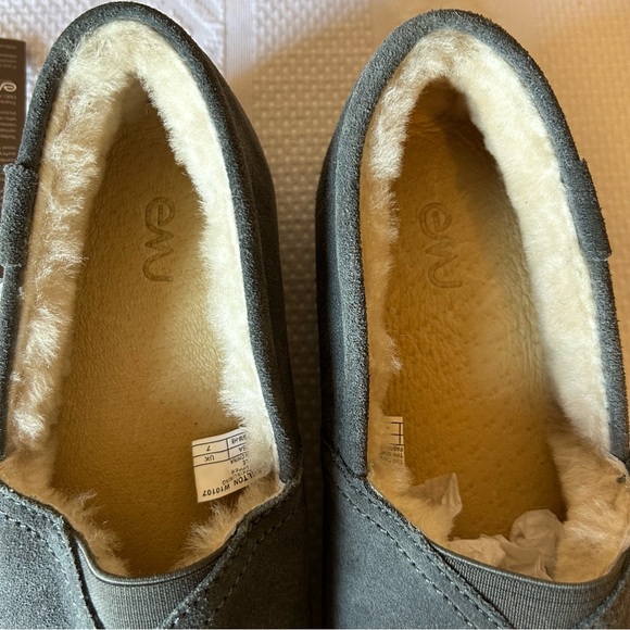 NWT Emu Premium Australian Sheepskin and Suede Gray Loafer Shoes Size W-F9/M-H8 - Picture 7 of 8